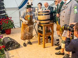 2025_05_21_bieranstich  028